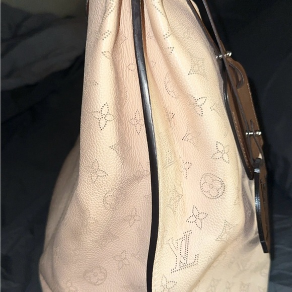 Louis Vuitton Carmel - Picture 4 of 7